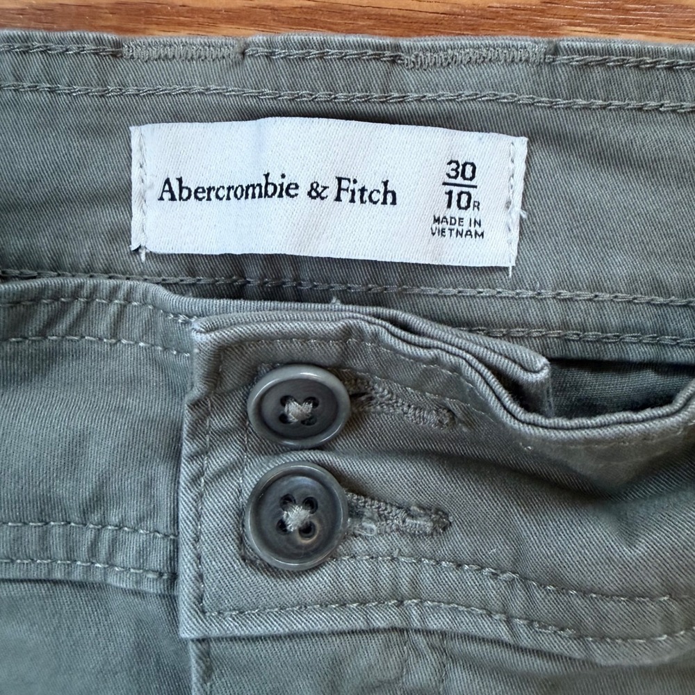 Abercrombie & Fitch Olive Green Wide Leg Cargo Pants Utility Gorpcore Size 10 - Picture 3 of 11